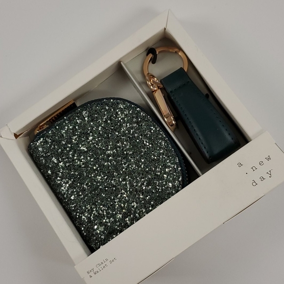 🤍Brand New A New Day Wallet & Key Chain Set - Picture 4 of 6